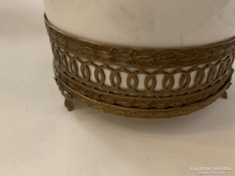 Bécsi porcelán bronz cukordoboz