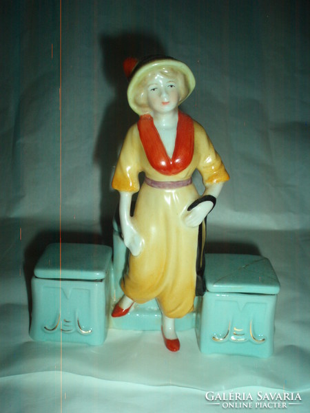 Antik fűszertartó porcelán  női figura
