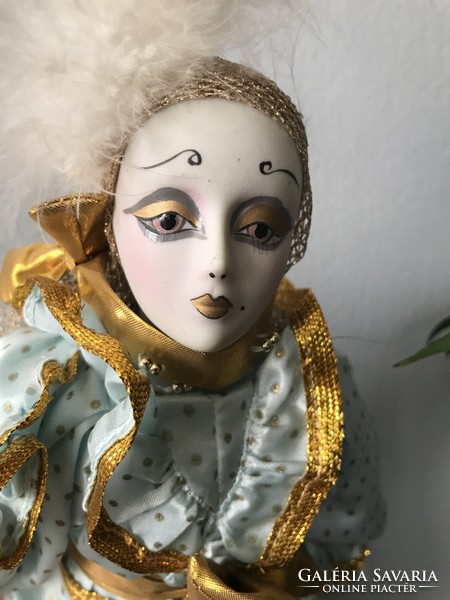 Karneváli porcelánbaba porcelán baba csodaszép