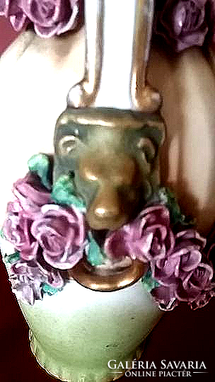 Antik oroszlánfejes amfora, váza