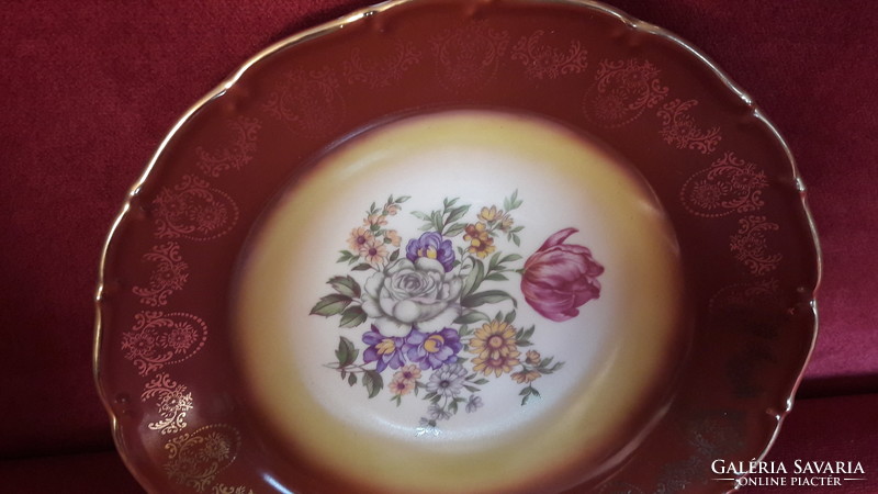 Porcelain decorative plate, floral plate