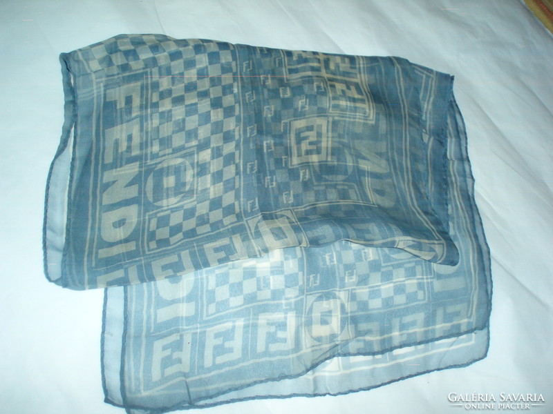 Vintage FENDI  selyem női sál