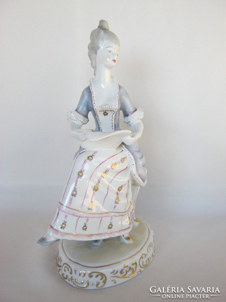 Hollóházi porcelán barokk hölgy