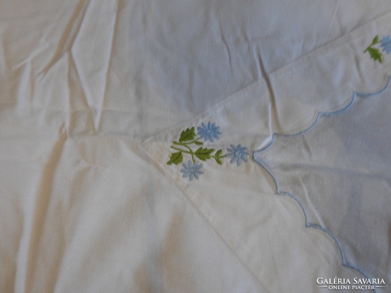 White mirrored bedding set decorated with antique small embroideries - pillow + duvet cover (there are 2)