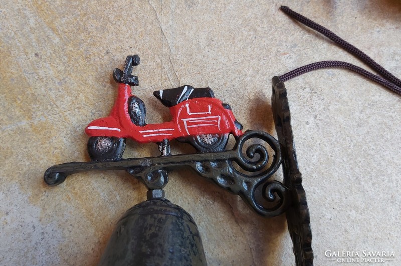 Cast iron vespa motorbike bell bell, door decoration