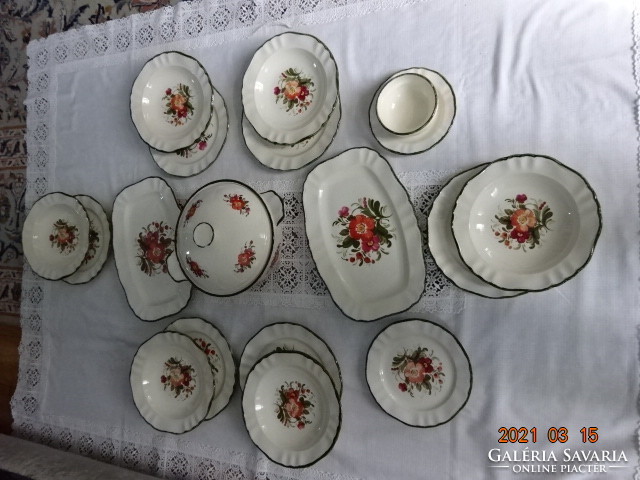 Pagnossin treviso italy. Faience, antique tableware of 32 pieces. He has!