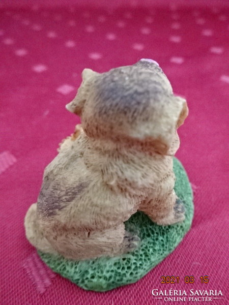 Dog, cat friendship, synthetic resin, base 5 x 4.5 cm. He has!