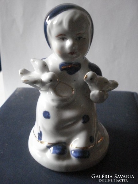 Porcelán figura 