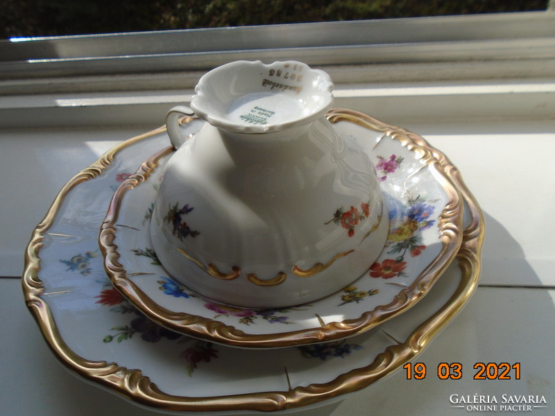 1940 Maria Theresia breakfast table with unique hand-painted Meissen floral designs, opulent gilding