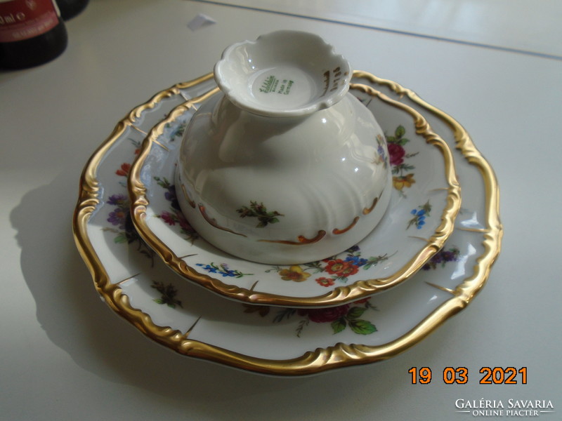 1940 Maria Theresia breakfast table with unique hand-painted Meissen flower patterns, opulent gilding