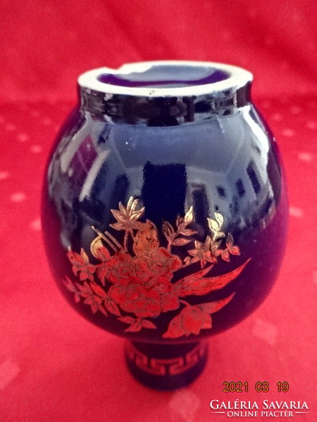 Német porcelán, kobalt kék kicsi váza, arany díszítéssel, magassága 9,5 cm. Vanneki!