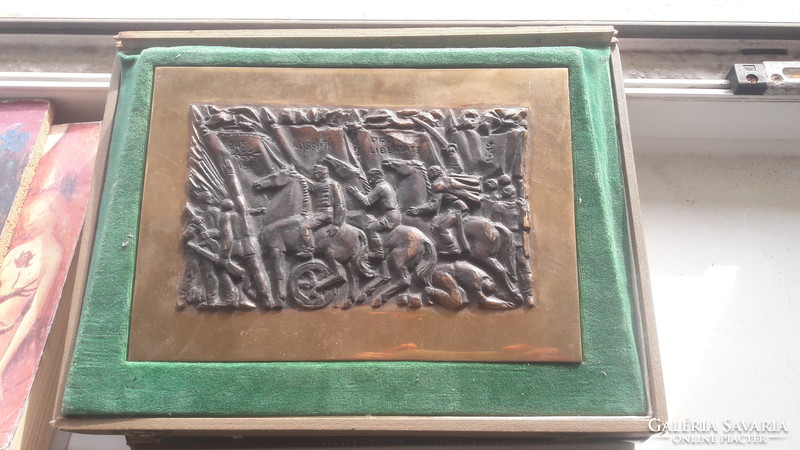 TÖRTÉNELMI BRONZDOMBORMŰ (12x19 cm miniatűr relief) Kossuth, Dózsa, Rákóczi