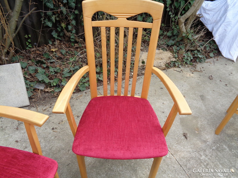 Set of 4 chairs