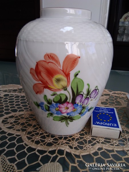 Herendi porcelán régi festésű tulipános váza és gyűrűtartó együtt!