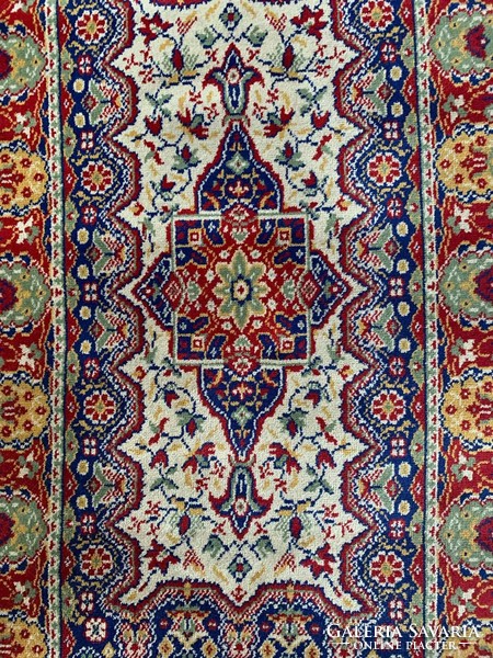 Kék tónusú régi kézi perzsa szőnyeg