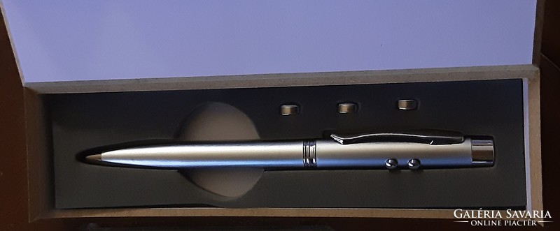 Ballpoint pen with laser pointer and white led light, packed in an elegant wooden box