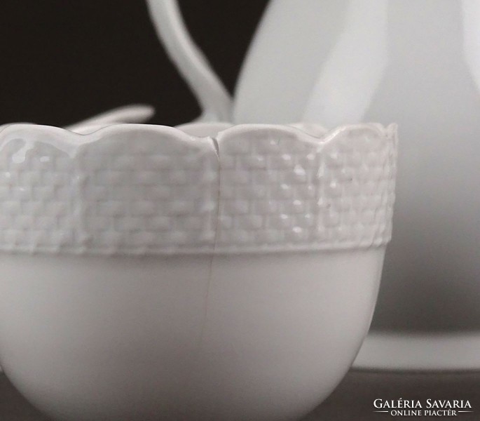 1D636 Hófehér mosogatógépben is mosható Herendi porcelán kávéskészlet