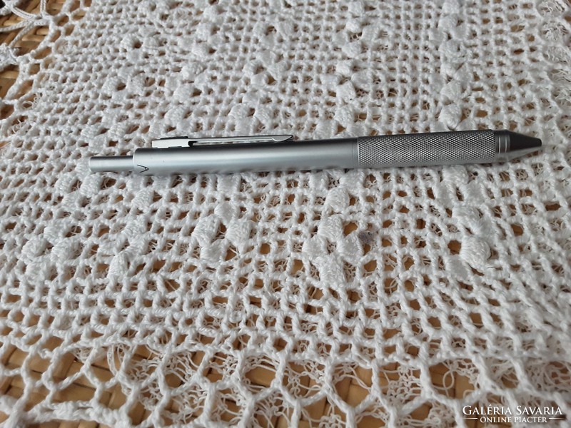 Golyóstoll 3in1, golyóstoll, ceruza 0.5 ös, ceruza és tinta eltávolító funkcióval, ezüst színben