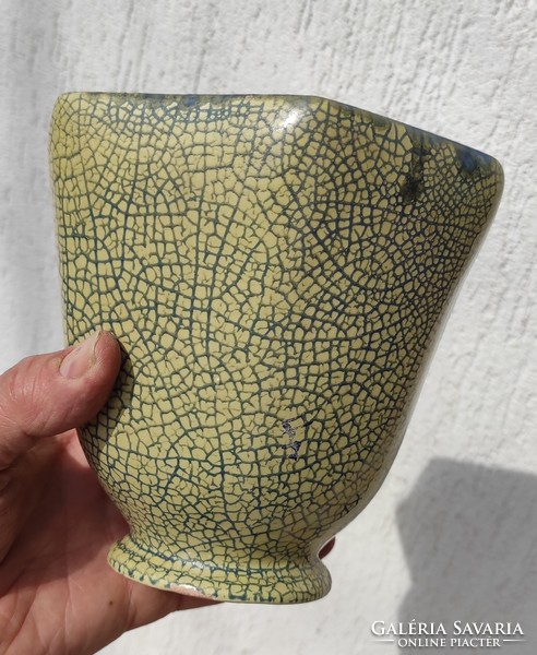 Gorka kaspó,Art Deco Retro stílusú,csodàlatos szögletes !