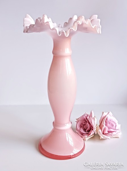 Fodros rózsaszín Bohémia üveg váza 25cm