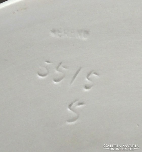 1D646 Herendi hófehér Ludas Matyi porcelán figura 20 cm