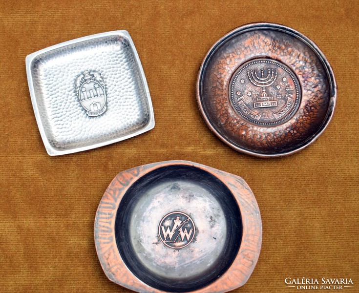 Rézműves dísztárgy fém tálka , emléktárgy , dísztárgy Sopron címer , Israel menora , WAW 3 darab