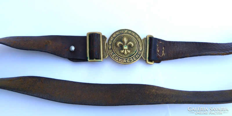 Original lily pressed bronze buckled cowhide scout belt, waist belt from the 30s-be in the gap!