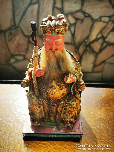 Antique Chinese emperor