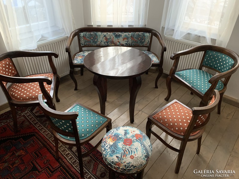 Beautiful designer piece. Art Nouveau living room set, 7 pieces