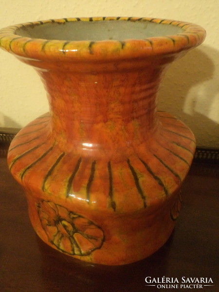 Retro, terrakotta színű kerámia váza 