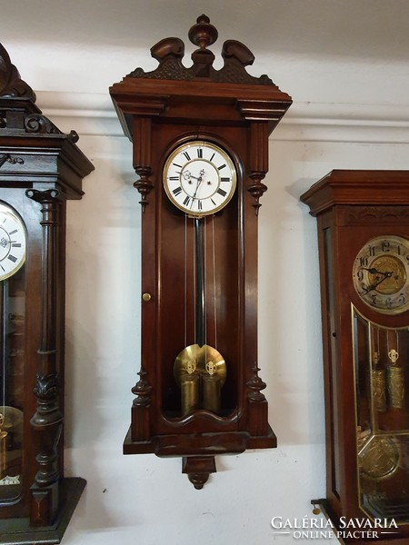 2 Heavy quarter strike, freshly serviced antique wall clock!
