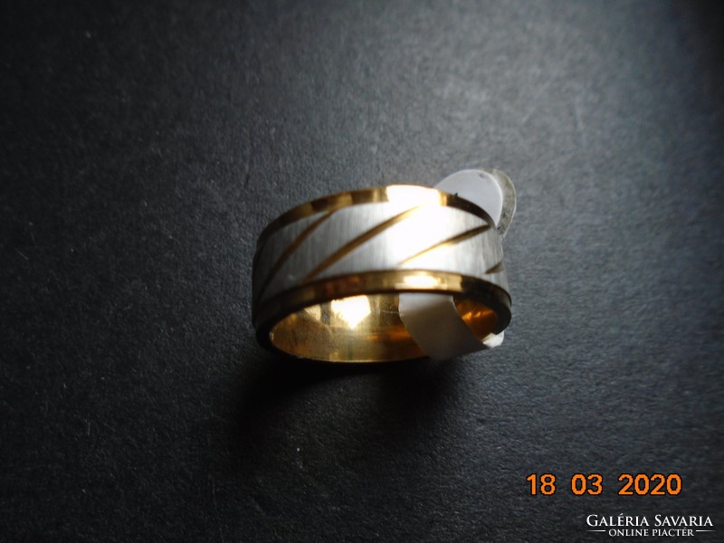 Újszerű,címkés Orvosi acél aranyozott ezüst mintás gyűrű