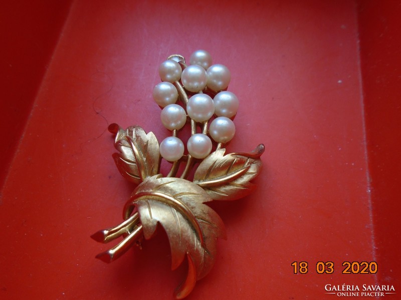 TRIFARI USA vintage gyűjteményes aranyozott bross gyöngyökkel