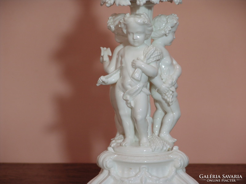 Antik  figurális porcelán petróleum lámpa