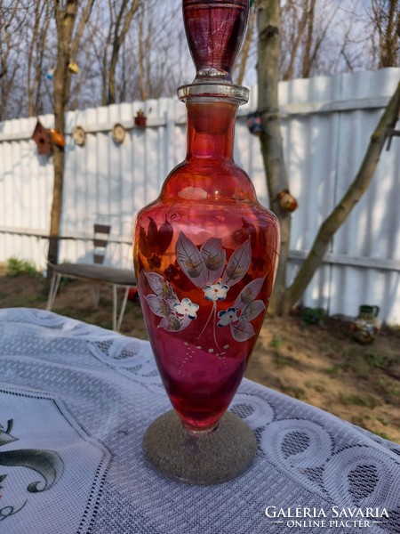 Színes kézi festésű díszítésű likörős üveg