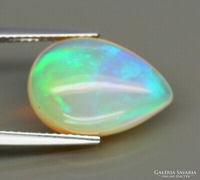 Genuine rainbow opal cuts from Ethiopia 0.8ct-1.1ct