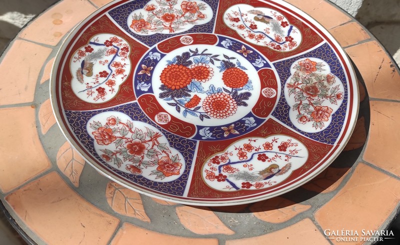 Beautiful hand-painted kînàló centerpiece porcelain made in oriental style, China Japan Asia England