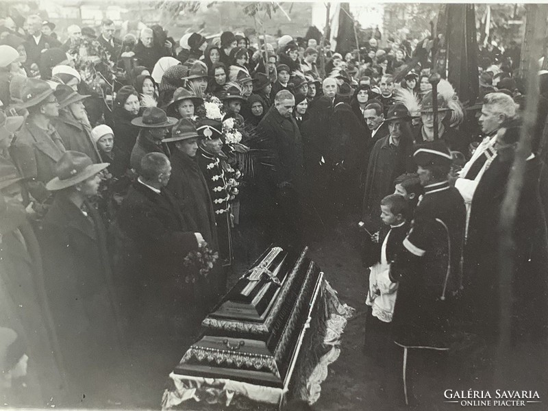 5 db Horthy korabeli temetési fénykép (1930-as évek)
