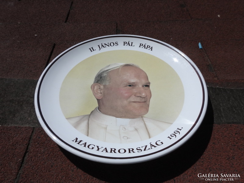Herend large wall plate: ii. Pope John Paul Hungary 1991