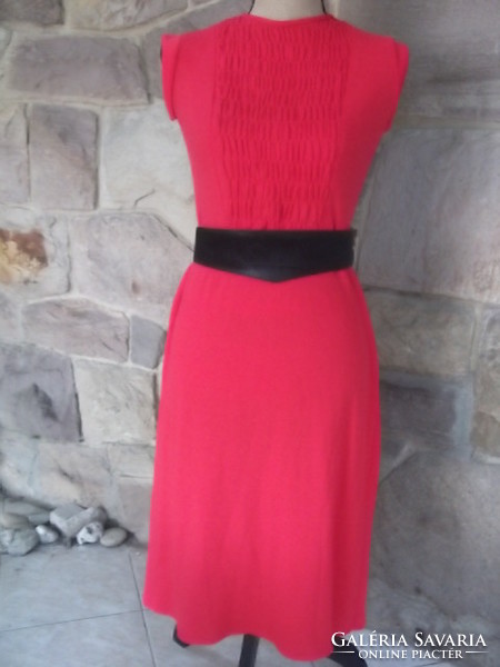 Full dress for a fiery red body, size 38