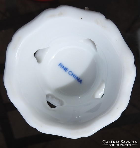 White porcelain candle holder