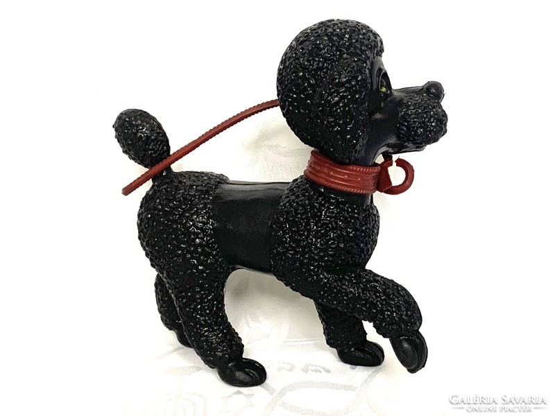 Retro trafikárú műanyag kutya, fekete uszkár, nagy 19 x 18 cm. Hibátlan