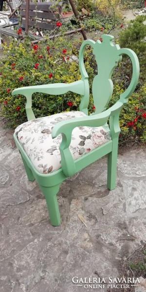 Paraszt barokk karfás tölgyfa szék, karosszék új ruhájában , provence