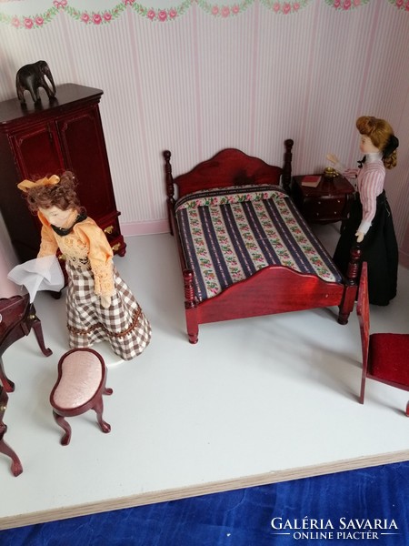 Dollhouse bedroom.