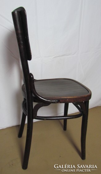 Antique thonet chair