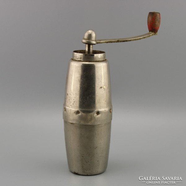 Old metal pepper grinder, vintage pepper grinder,