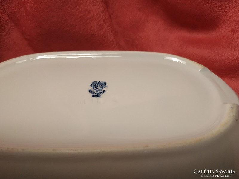 Lowland porcelain oval serving bowl