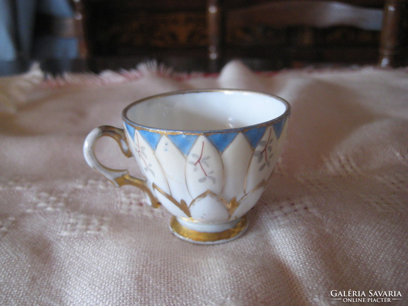 Marked, mini porcelain cup, 5.2 x 4.3 cm, small wear on the handle