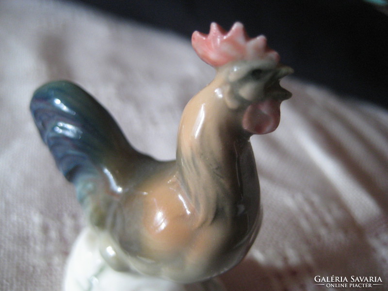 Ens. Porcelain rooster 5 x 7 cm