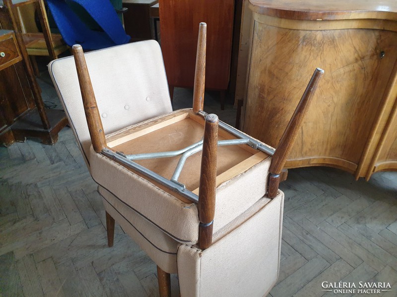 Retro régi fa és fémvázas kárpitozott szék mid century bauhaus stílúsú étkezőszék